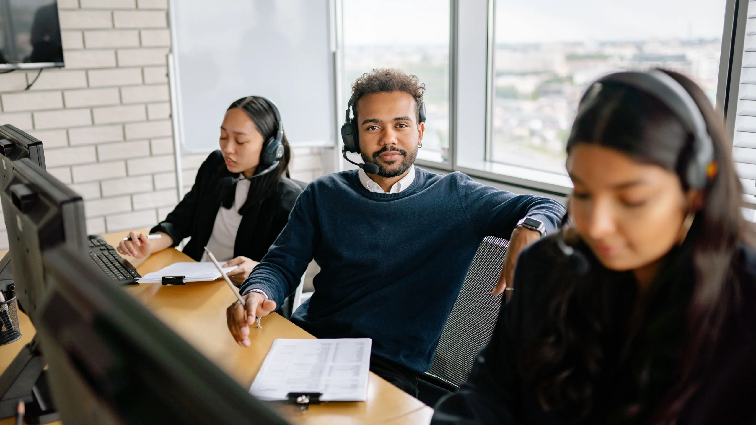 Airline group booking support team managing passenger changes and post-booking requests through a structured workflow.